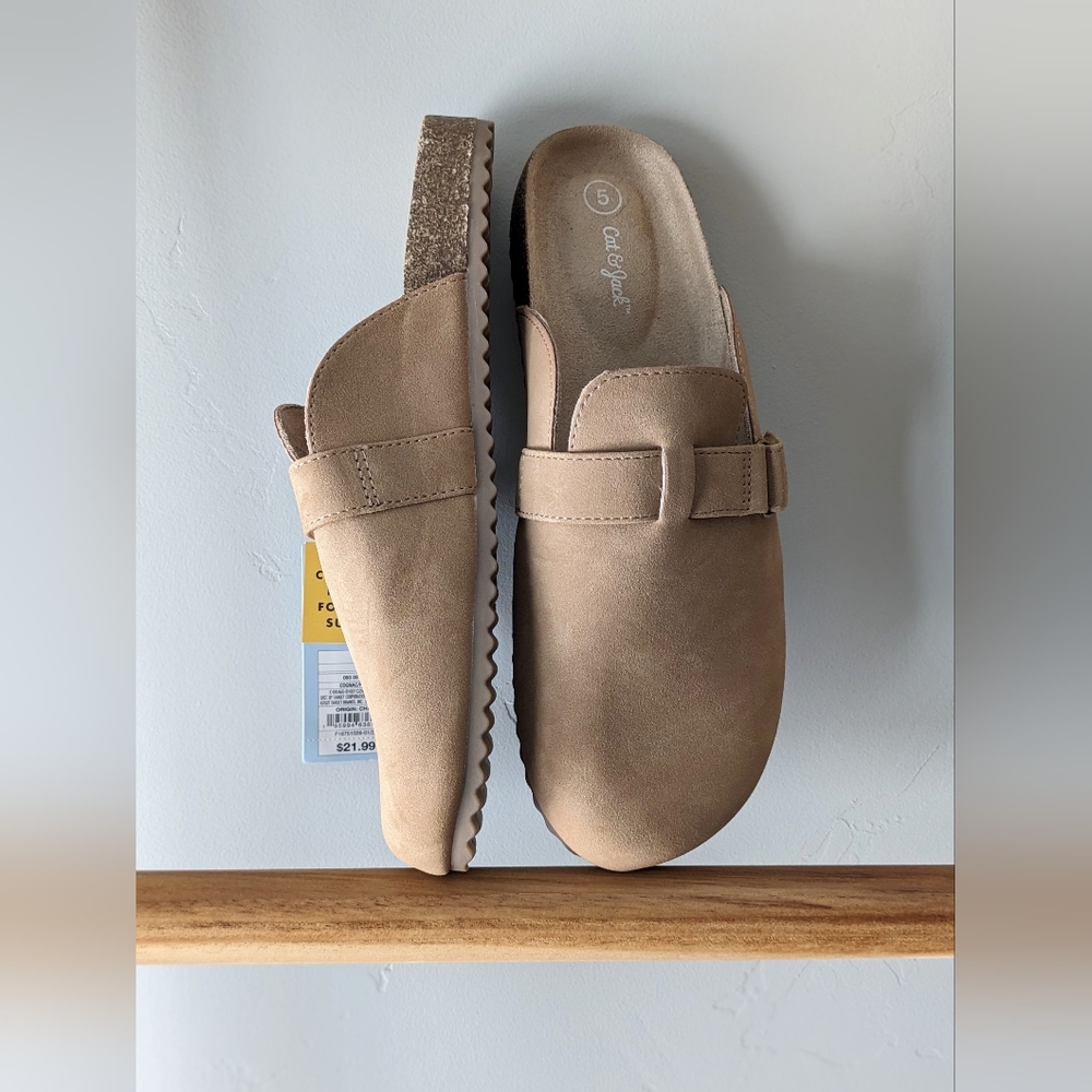Slip on Perry Clogs